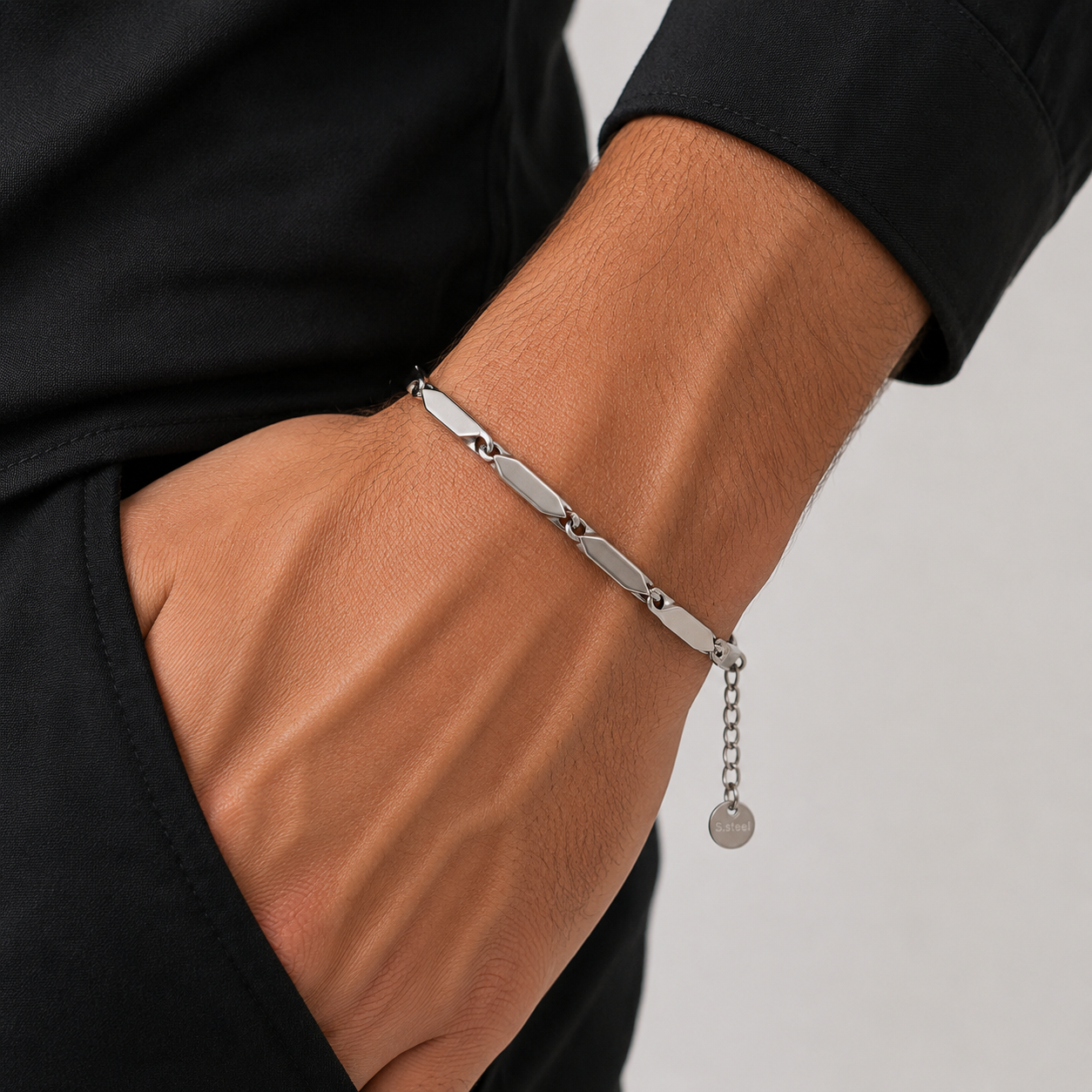 צמיד חוליות כסף לגבר – Silver Link Bracelet